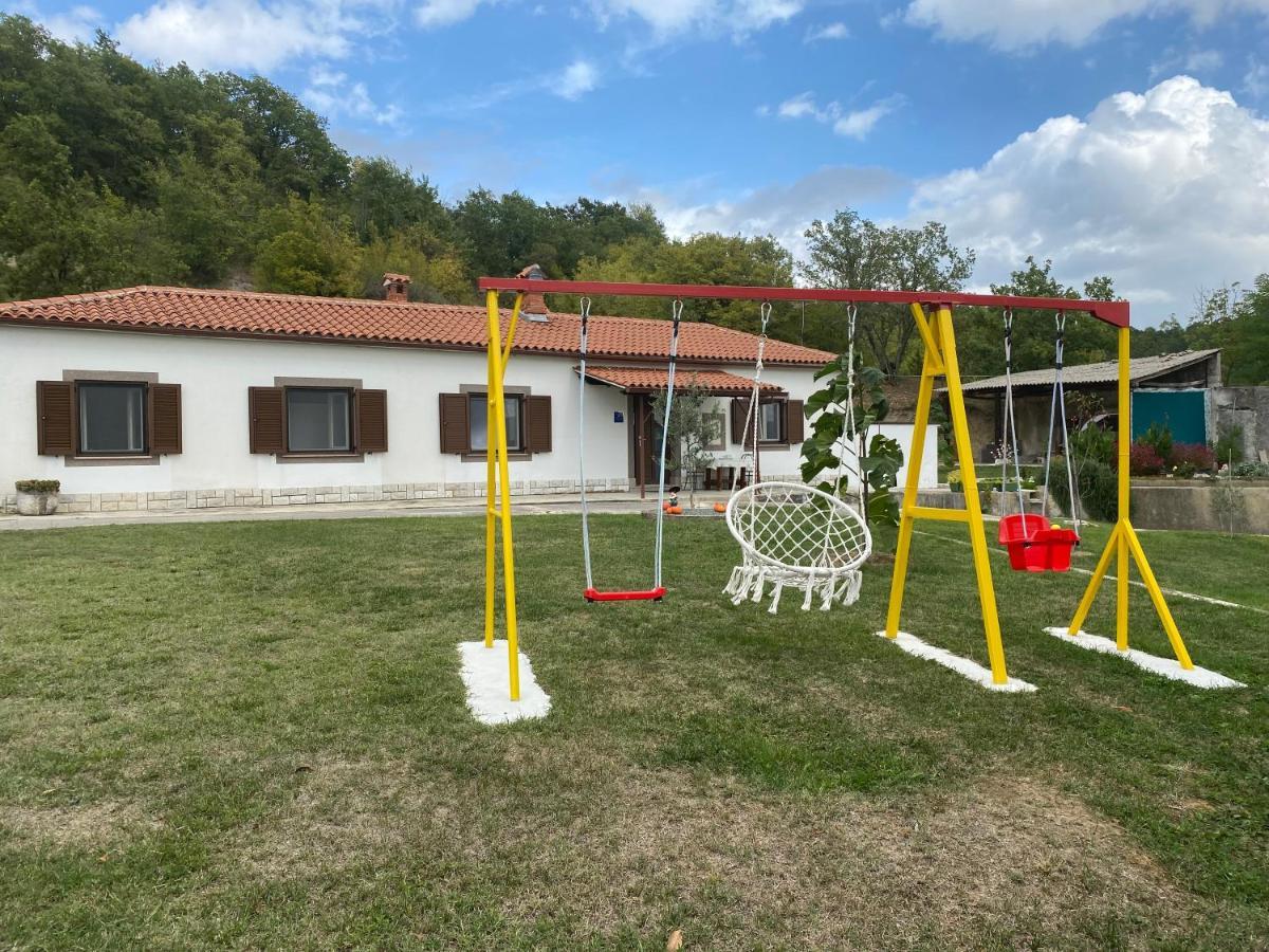 Istrian House In The Heart Of Tupljak - Smilovic Potpićan Exterior foto